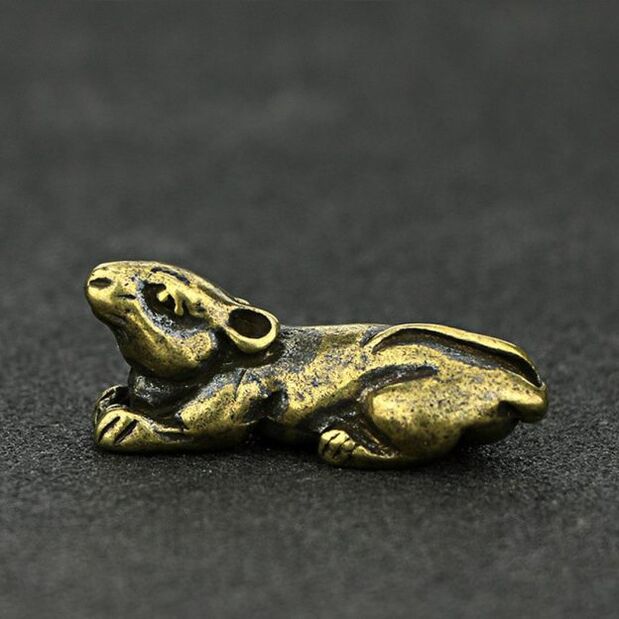 Souris décorative – symbole de chance et de prospérité